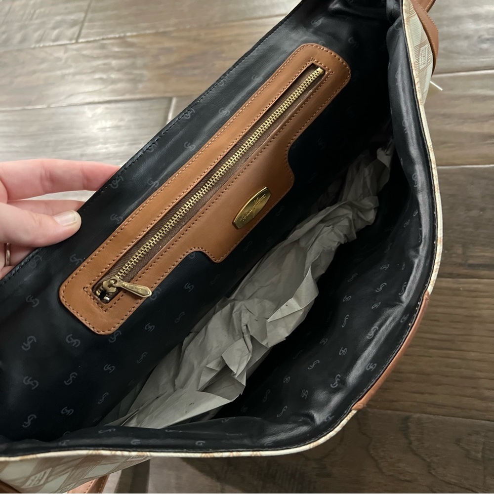 Sorelle Fontana Like New Purse - Picture 8 of 12